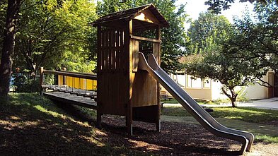 Garten Rutschturm